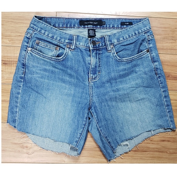 Vintage Denim Calvin Klein size 6 Cut Off Shorts - Picture 1 of 6